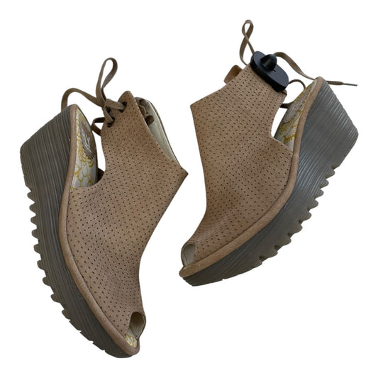 Sandals Heels Block By Fly London In Tan, Size:6.5