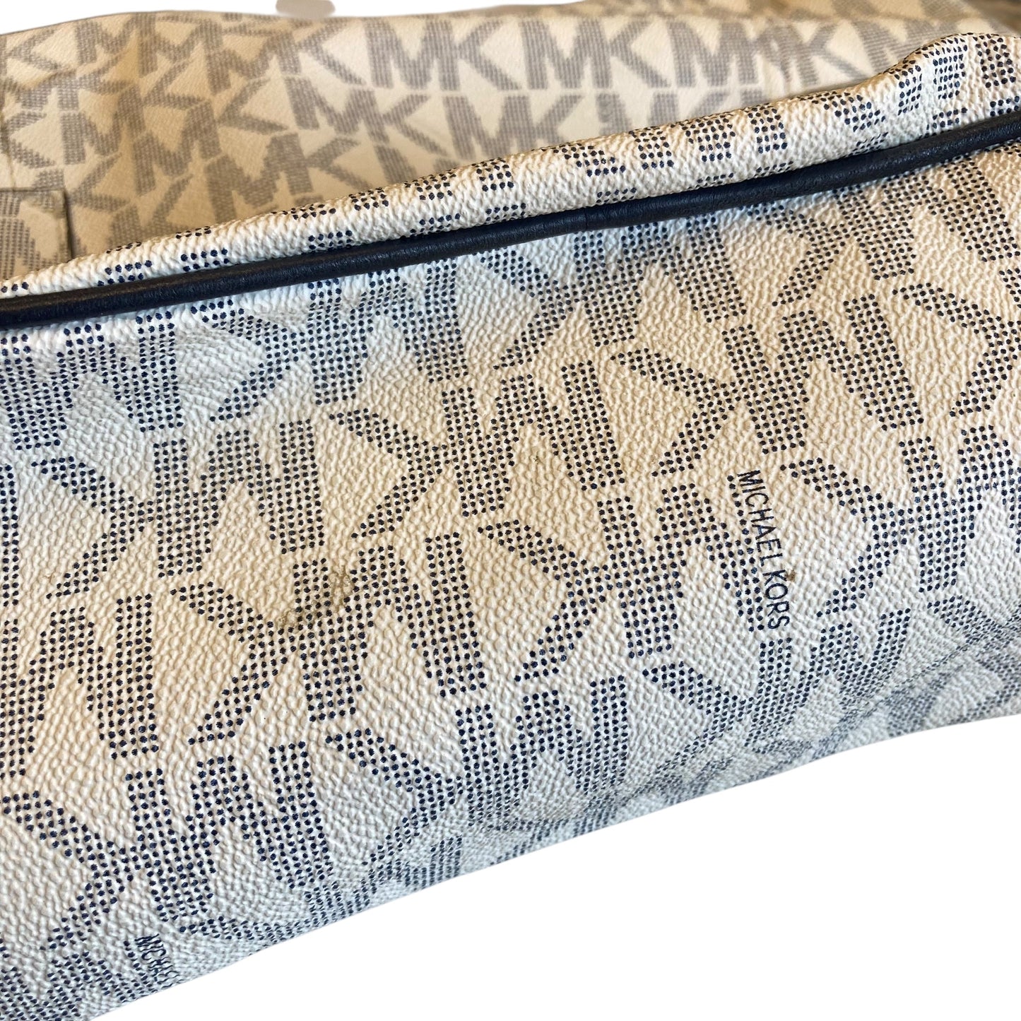 Handbag Designer By Michael Kors In White, Size:Large