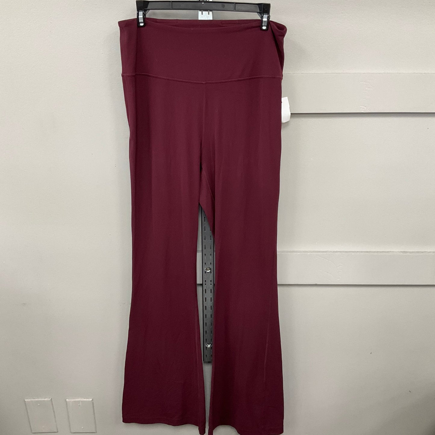 ATHLETIC LEGGINGS by LULULEMON In MAROON, Size: 12