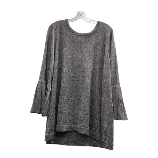 Sweater By Cable And Gauge In Grey & Silver, Size:1X