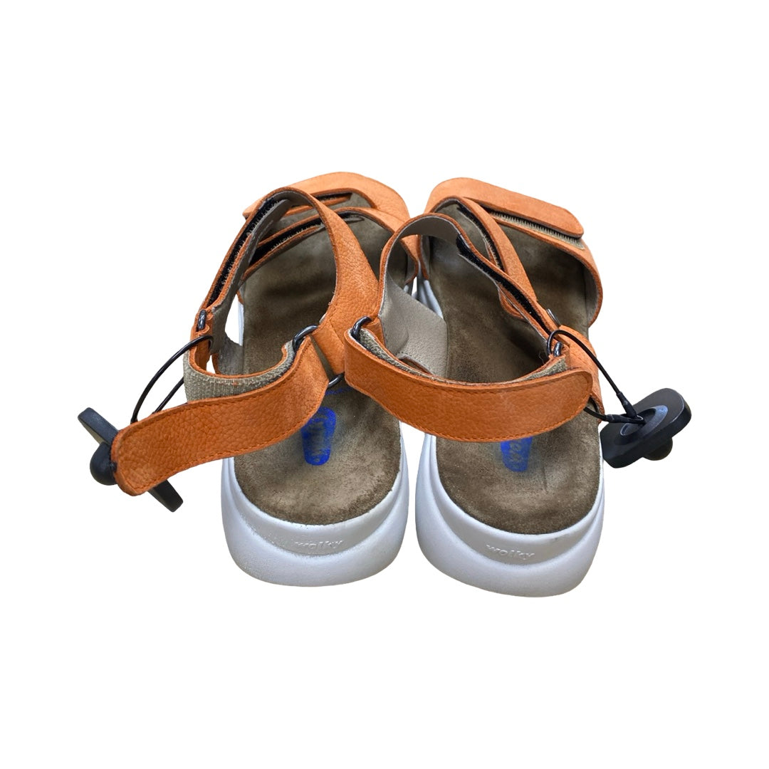 Sandals Flats By  WALLY In Orange, Size:8