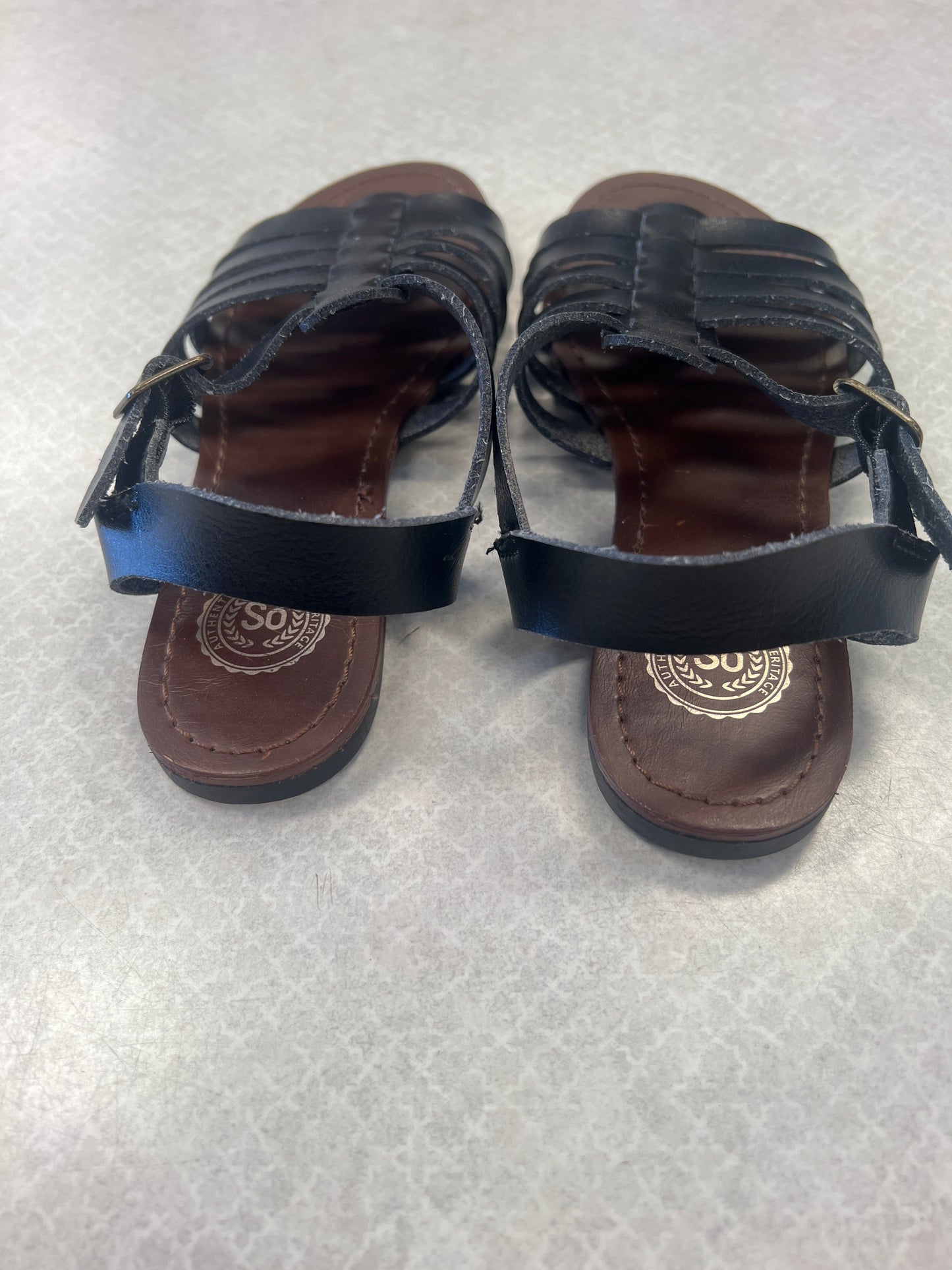 Sandals Flats By So  Size: 6