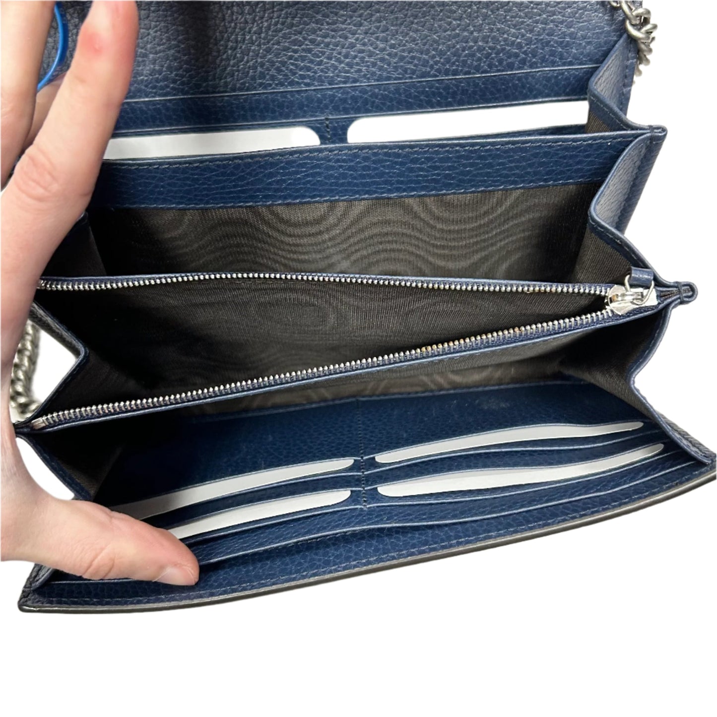 Crossbody Luxury Designer By Gucci, Size: Small