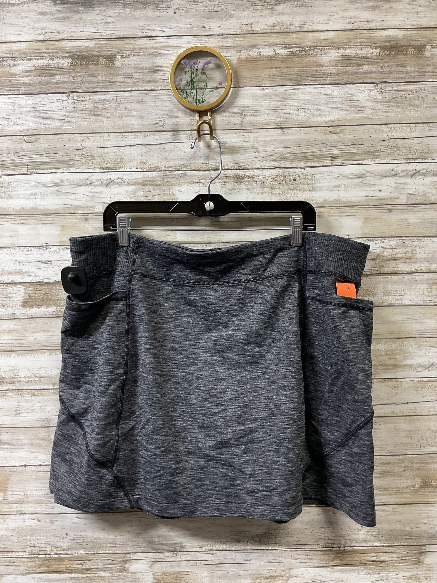 Athletic Skort By Athleta In Grey, Size:1X