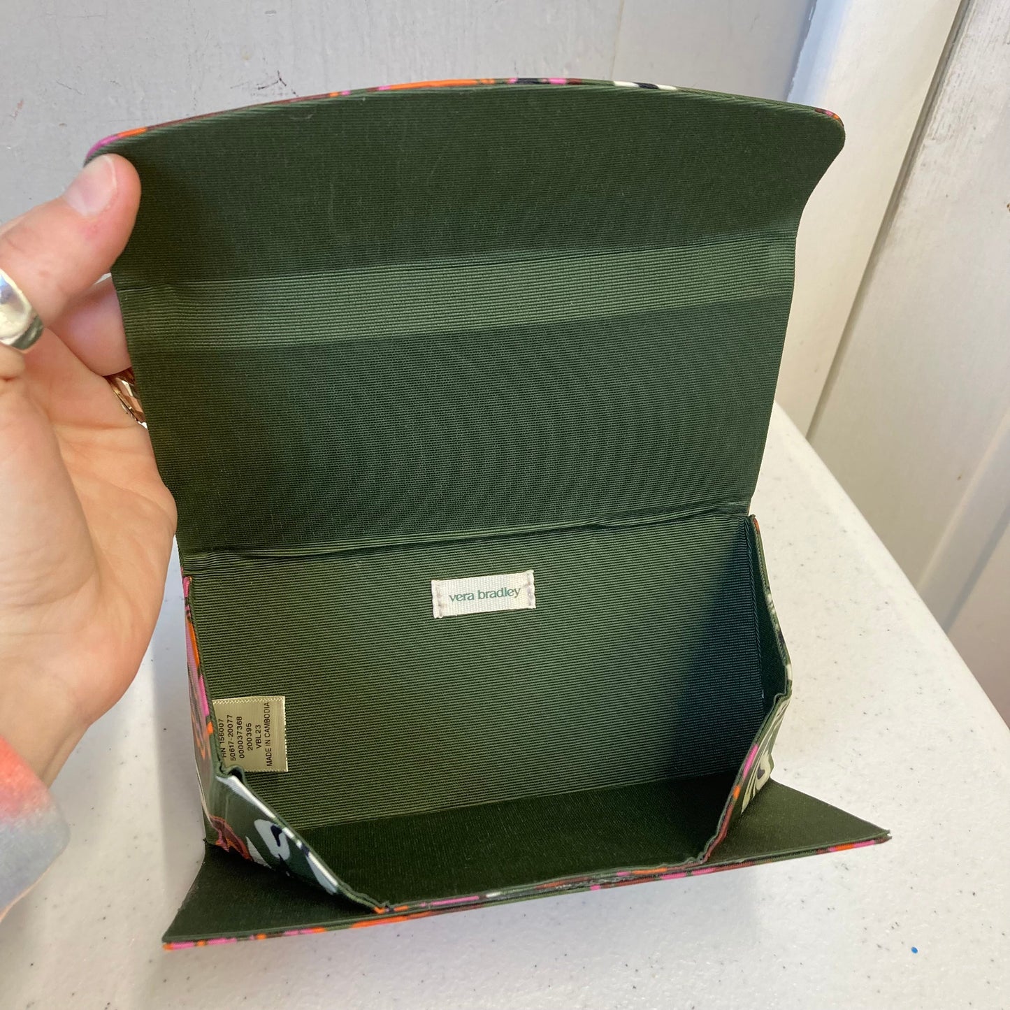 Sunglass Case By Vera Bradley In Floral Print