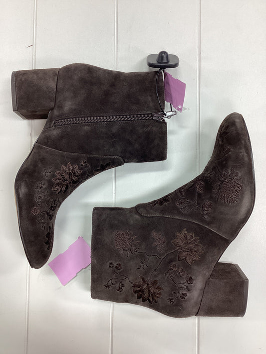 Boots Ankle Heels By Chicos In Brown, Size:6.5