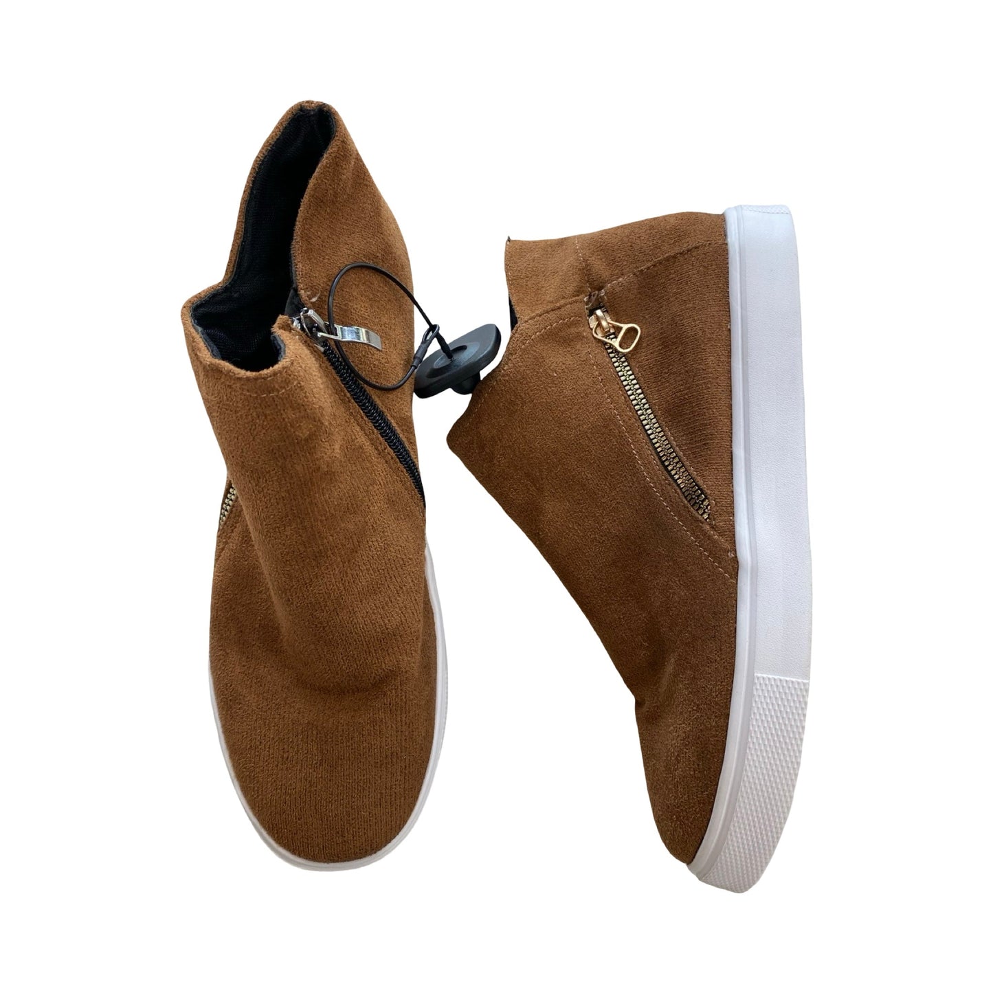 Shoes Athletic By Clothes Mentor In Brown, Size:9