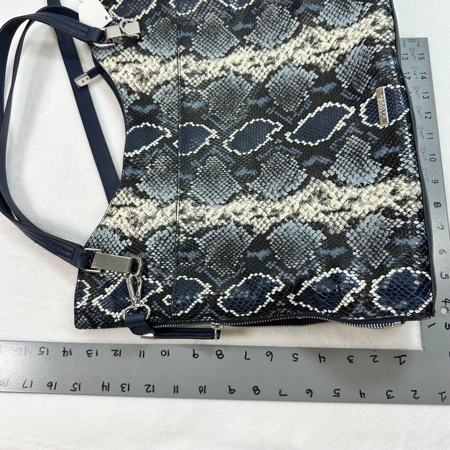 Handbag By Vince Camuto, Size: Large