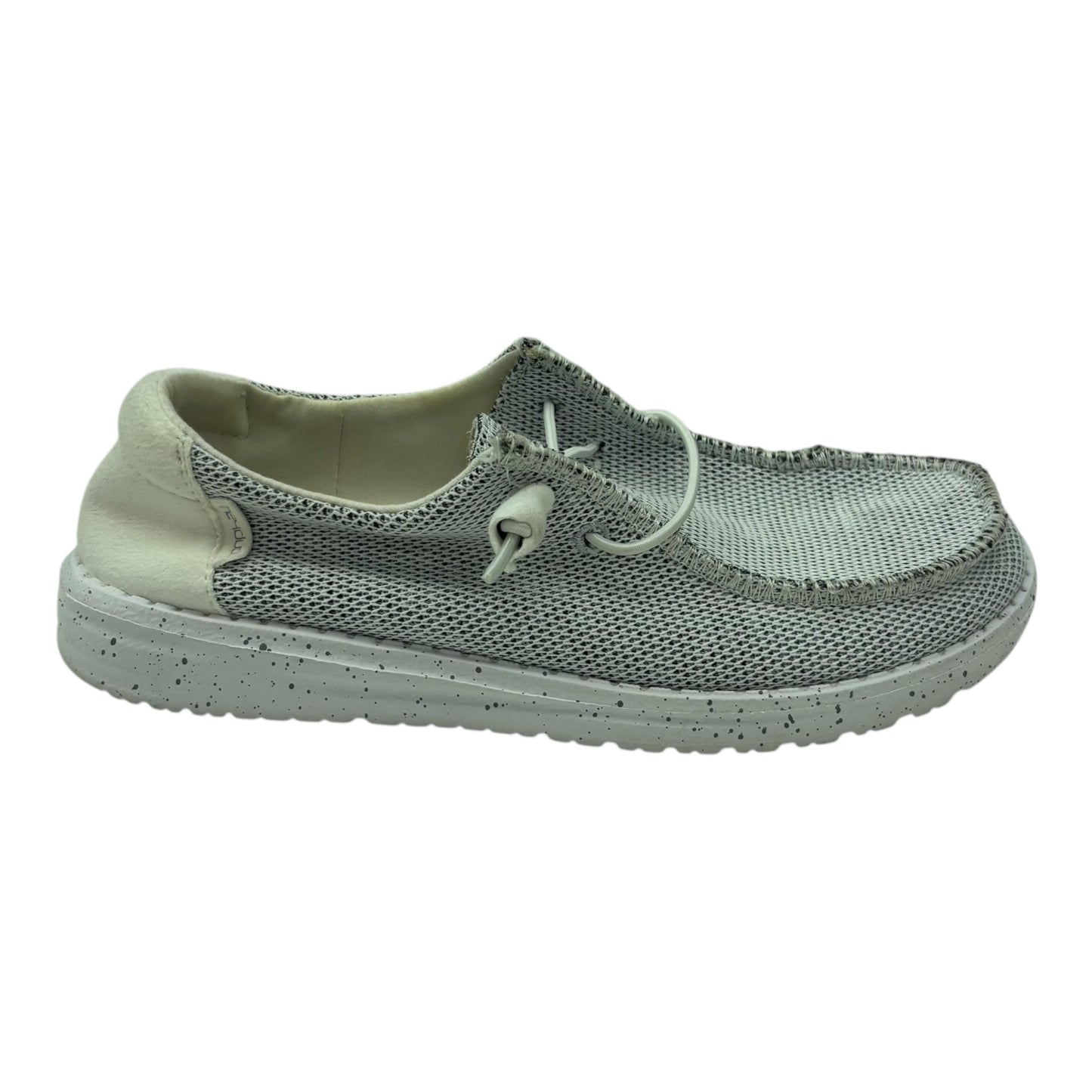 Shoes Flats By Hey Dude In Cream, Size:6