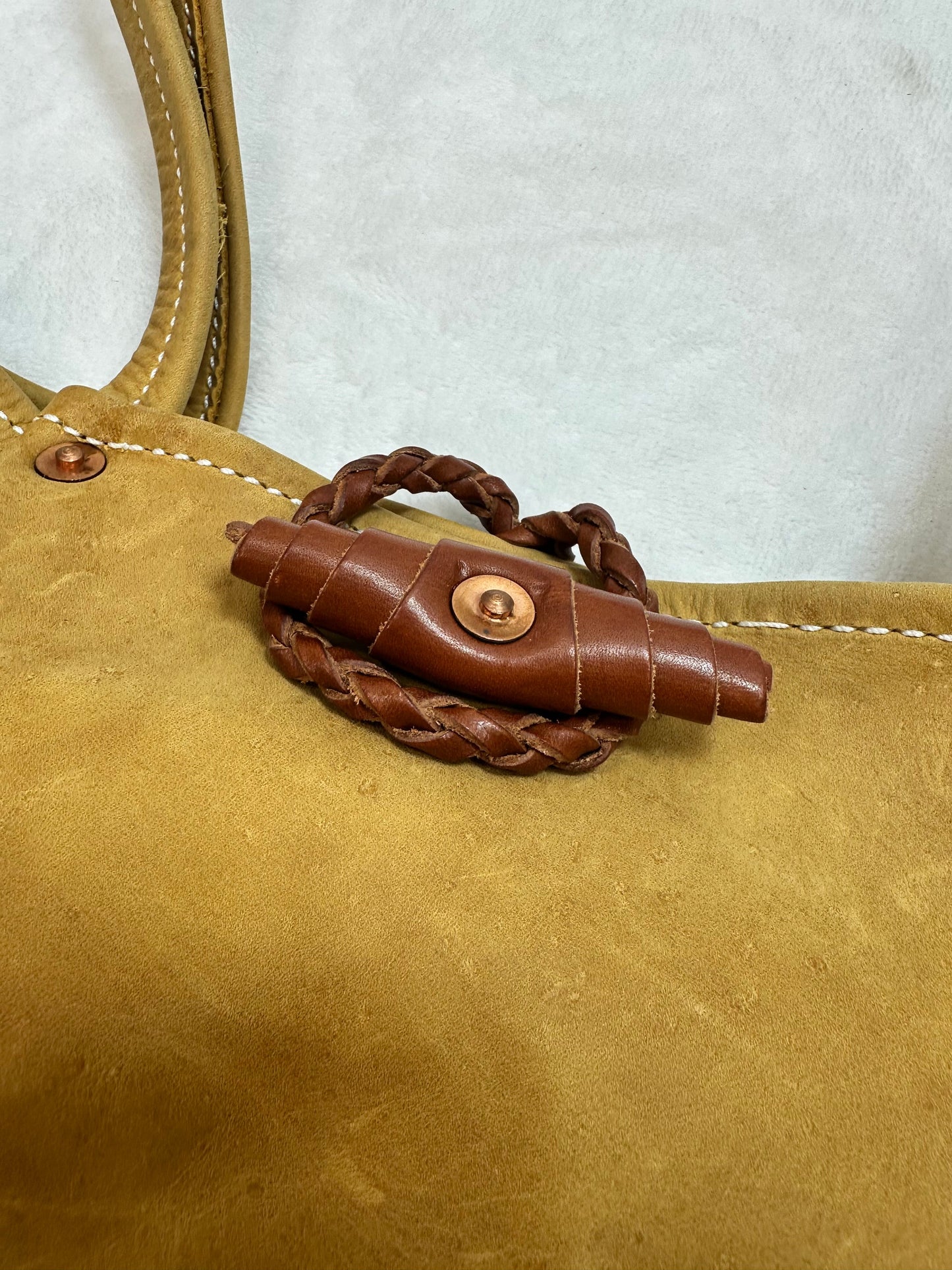 Crossbody Leather By RIVET LEATHERWORKS, Size: Large