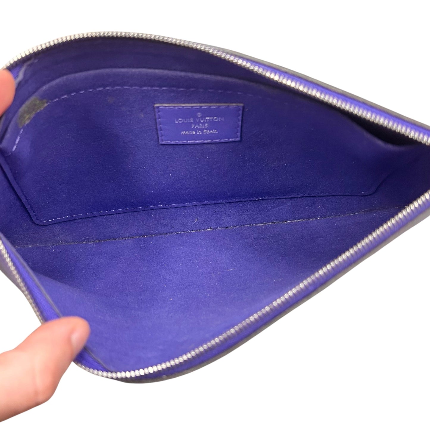Wristlet Luxury Designer By Louis Vuitton, Size: Large