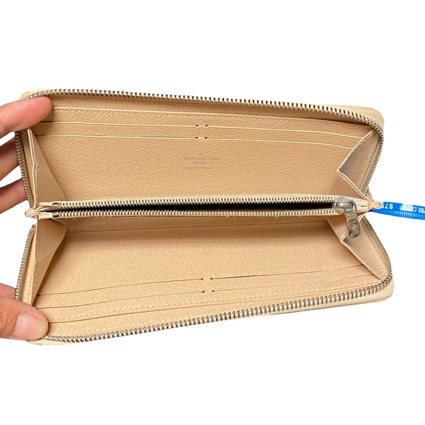 Wallet Luxury Designer By Louis Vuitton In Tan, Size:Large