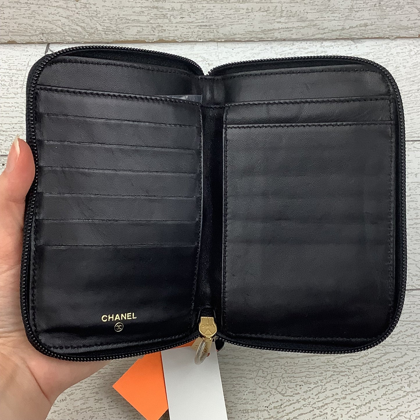 Wallet Luxury Designer By Chanel, Size: Medium