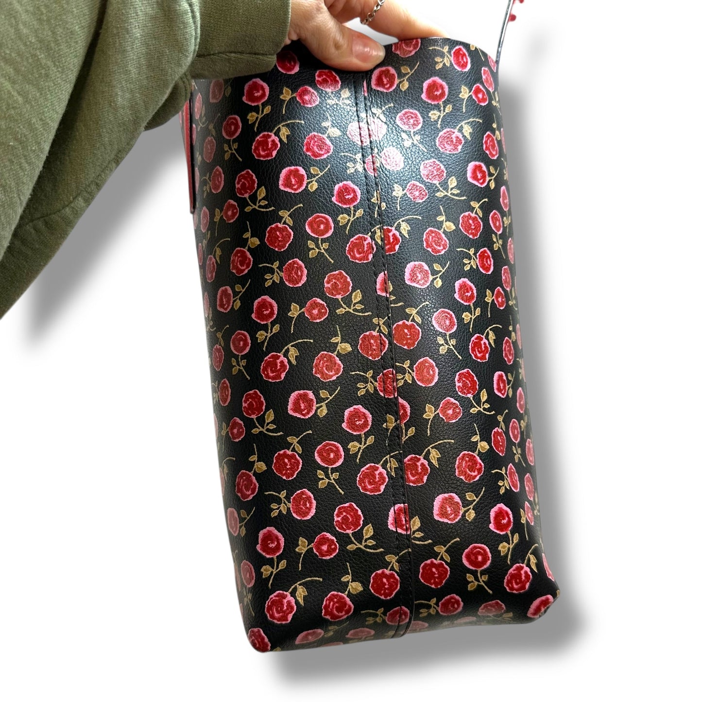 Tote & wristlet Designer By Kate Spade, Size: Medium