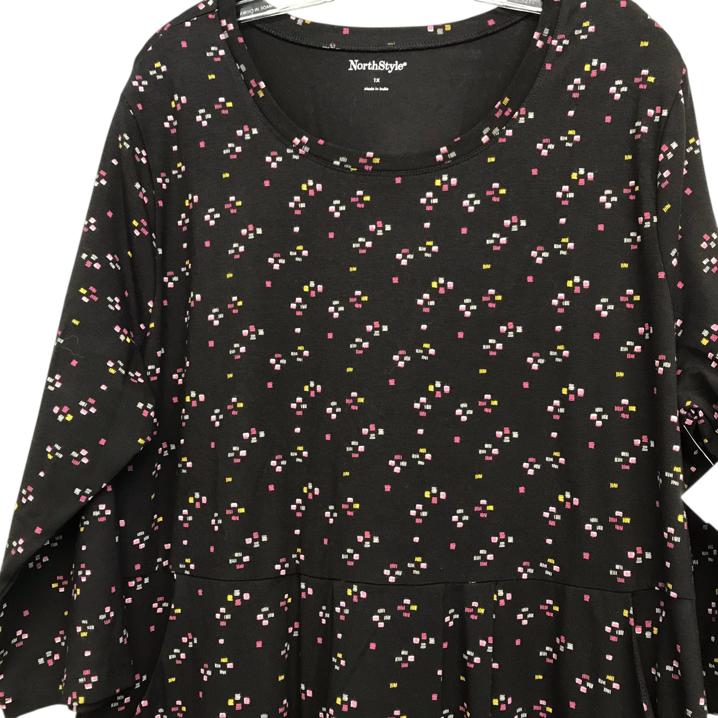 Dress Casual Short By Northstyle In Black & Pink, Size:1X