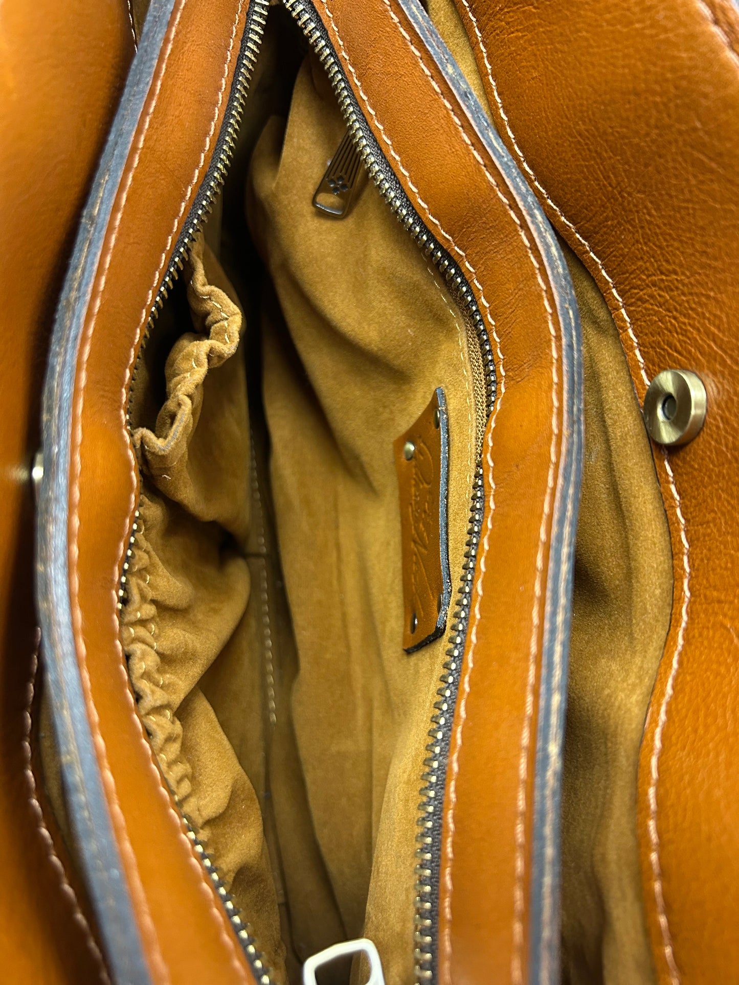 Handbag Designer By Patricia Nash