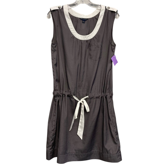 Dress Casual Short By Banana Republic In Grey, Size:M