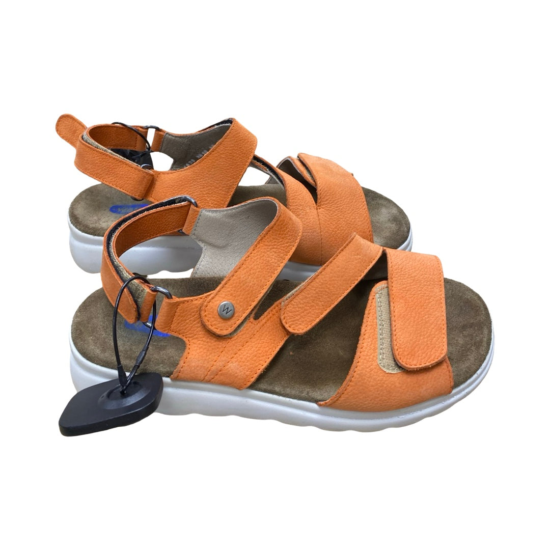 Sandals Flats By  WALLY In Orange, Size:8
