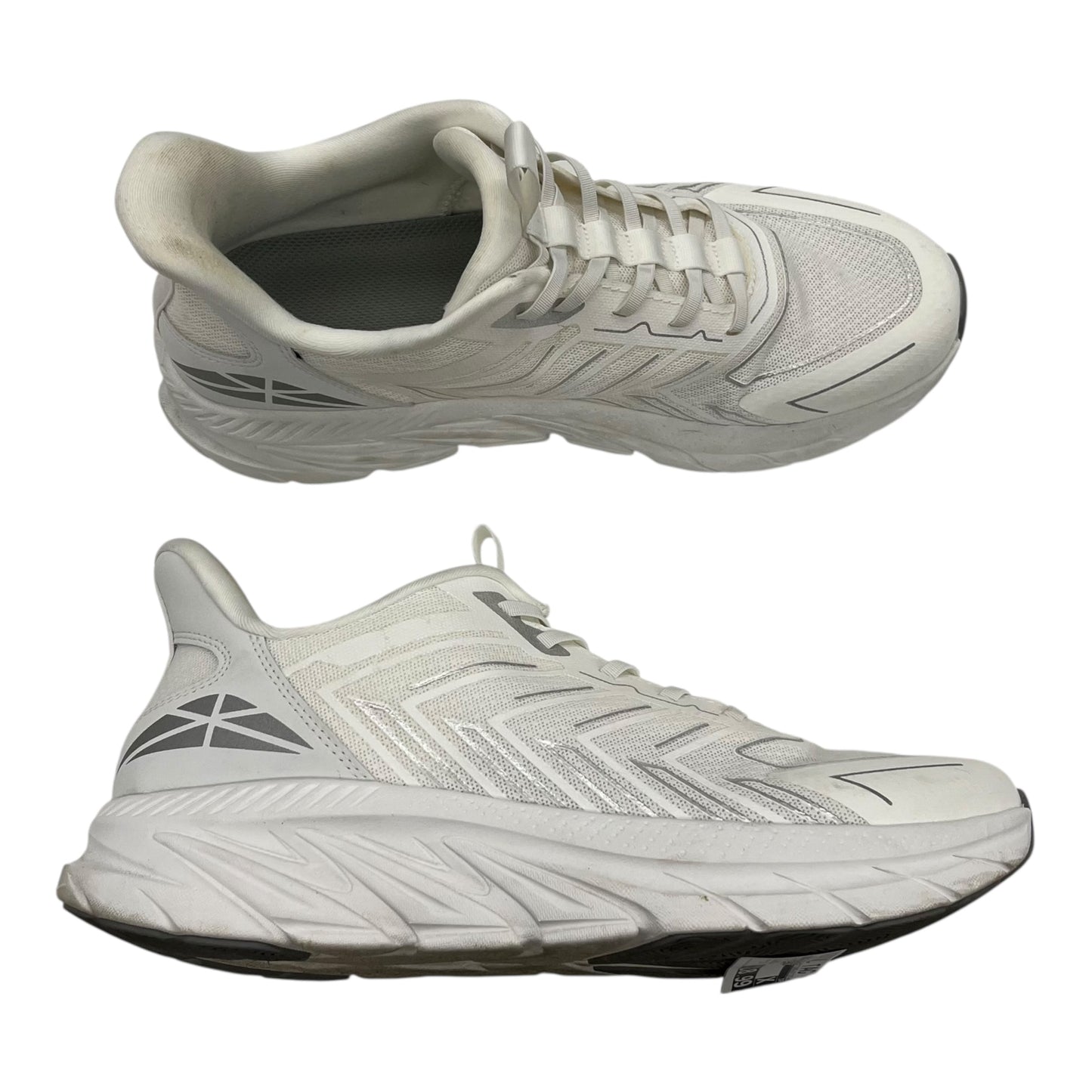 Shoes Athletic By Clothes Mentor In White, Size:11