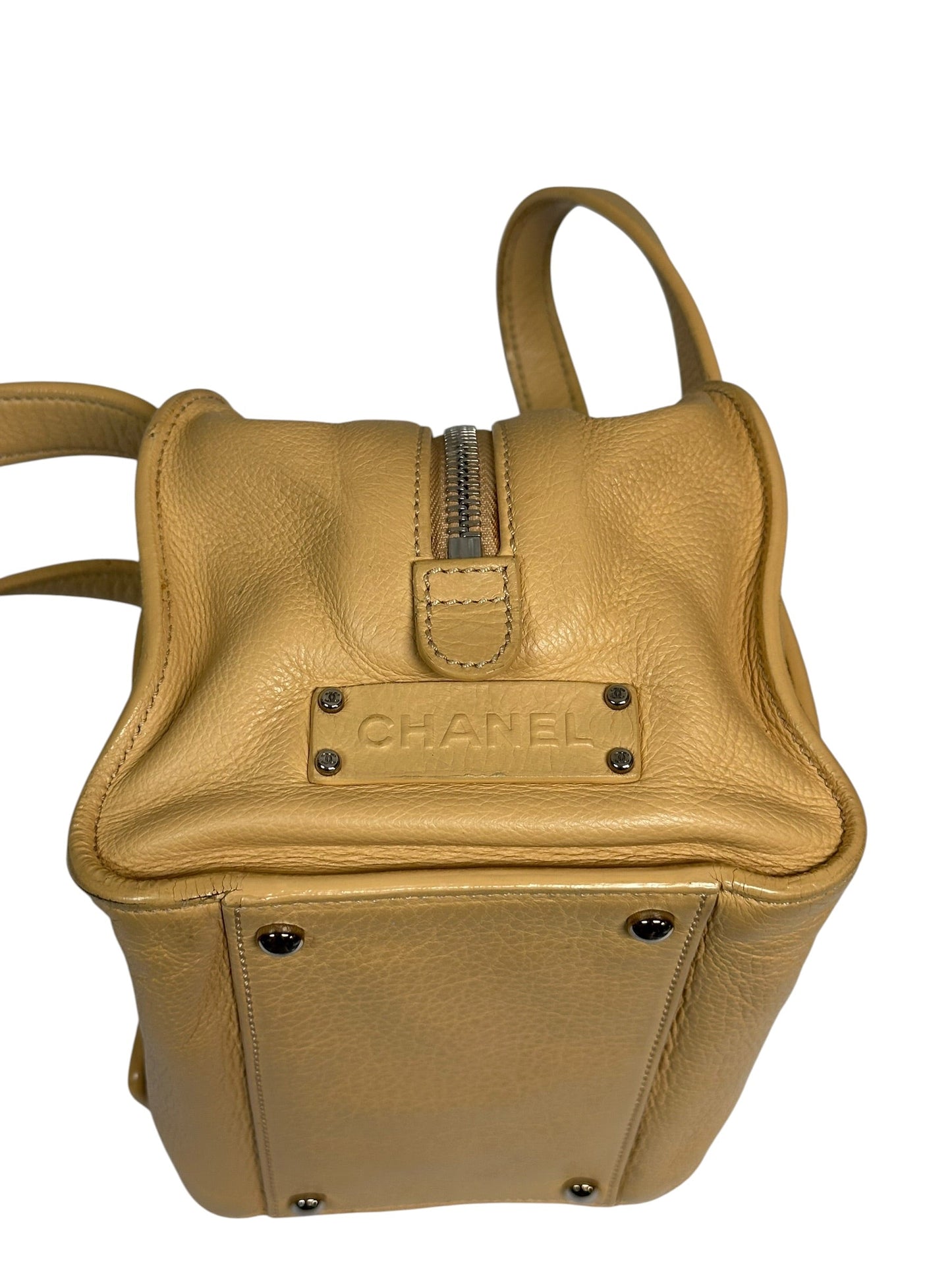 Handbag Luxury Designer By Chanel In Beige, Size:Small