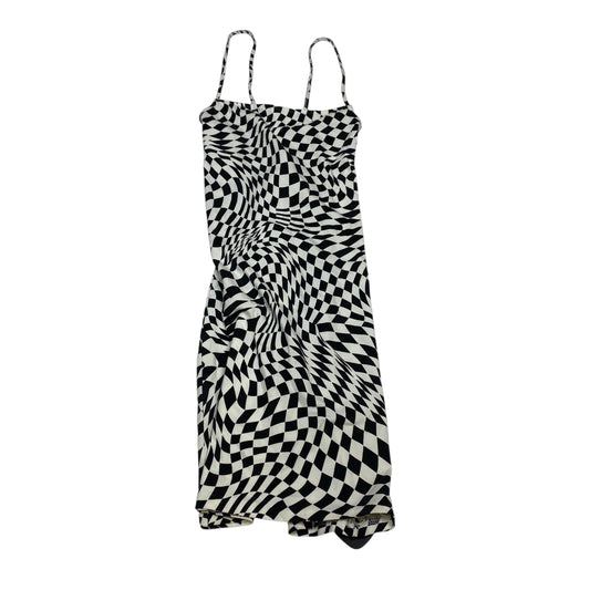 DRESS CASUAL SHORT by H&M in BLACK & WHITE, Size:S