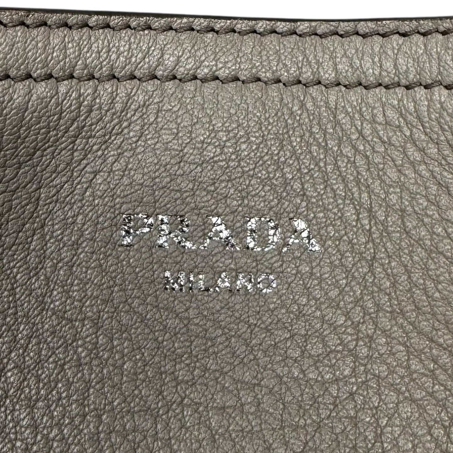 Leather Tote Bag Handbag Luxury Designer By Prada, Size: Large