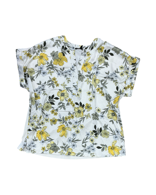 Top Ss By Clothes Mentor In Cream & Yellow, Size:Xl