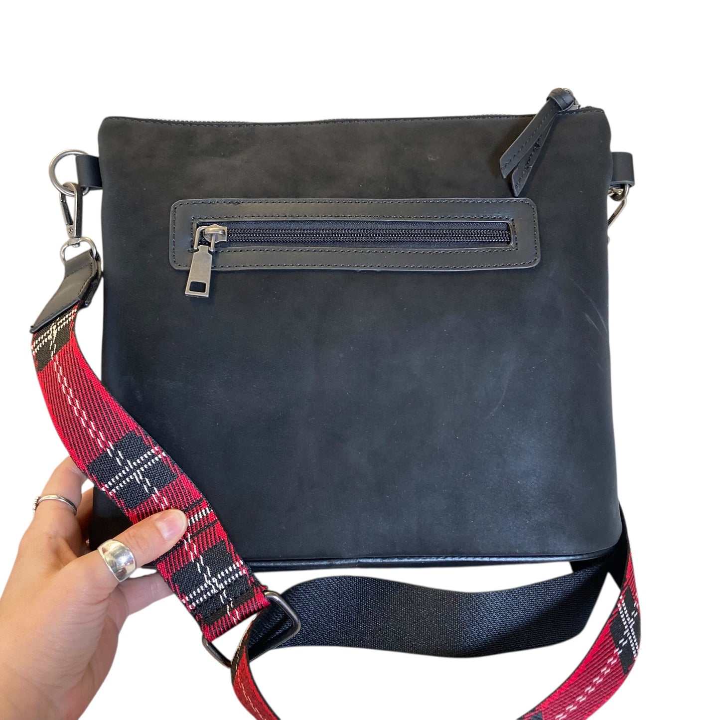 Crossbody By Simply Noelle In Black, Size:Medium