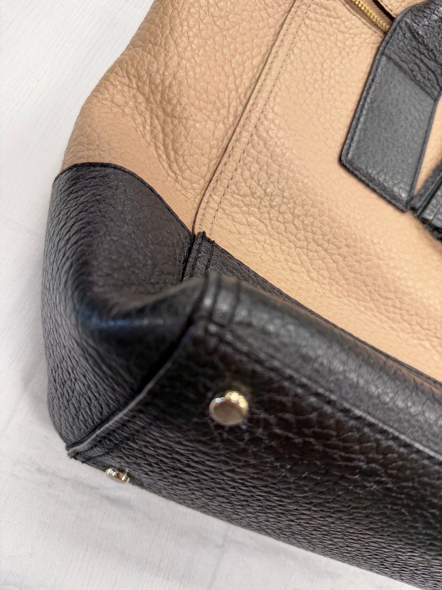 Handbag Designer By Kate Spade In Tan, Size:Large