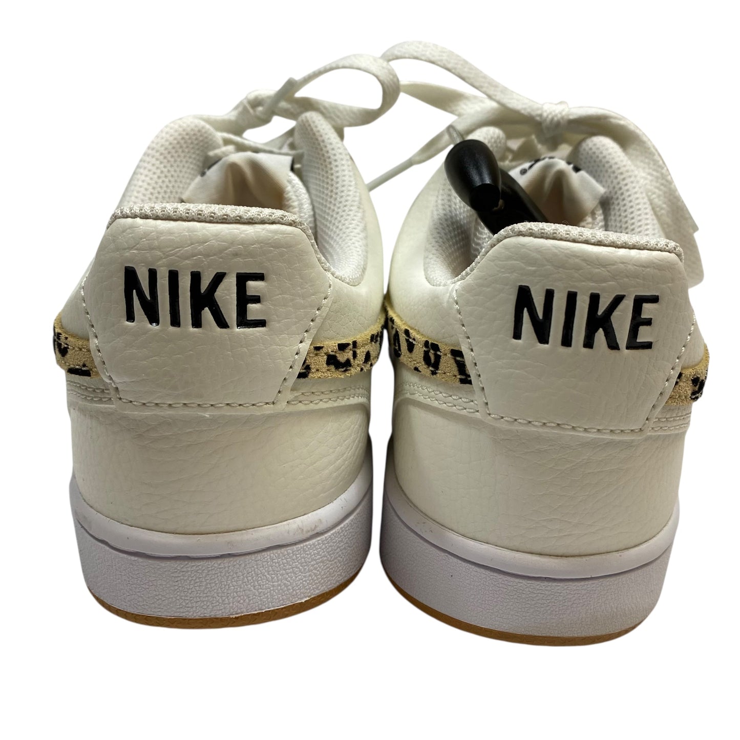 Shoes Sneakers By Nike In Cream, Size:9