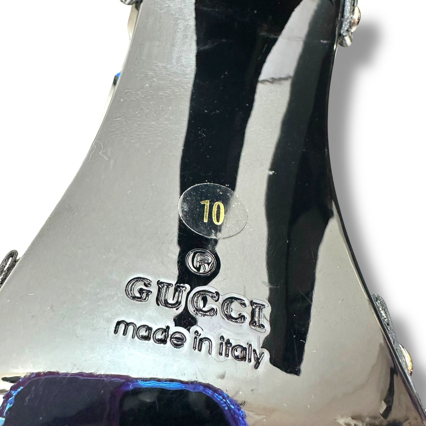 Sandals Luxury Designer By Gucci In Black, Size: 10