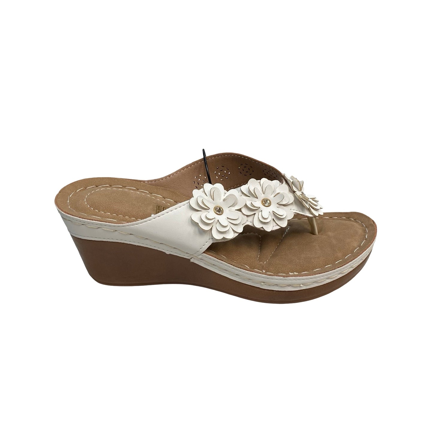Sandals Heels Wedge By Clothes Mentor In White, Size:5