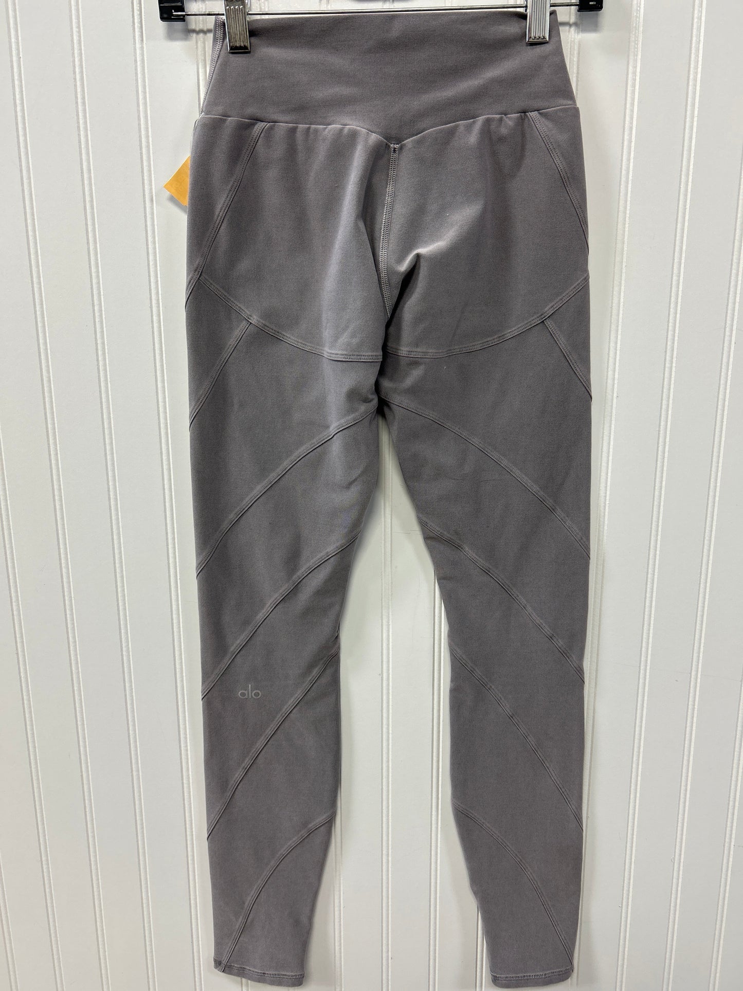 Athletic Leggings By Alo In Grey, Size:Xs