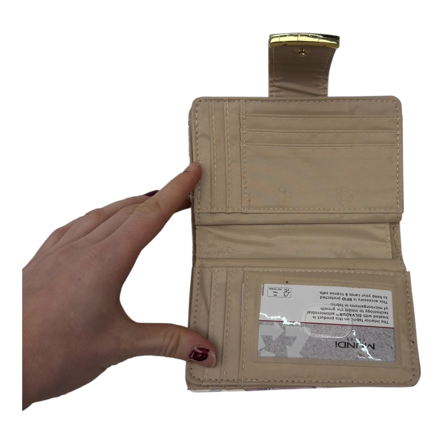 Wallet By Clothes Mentor In Floral Print, Size:Medium