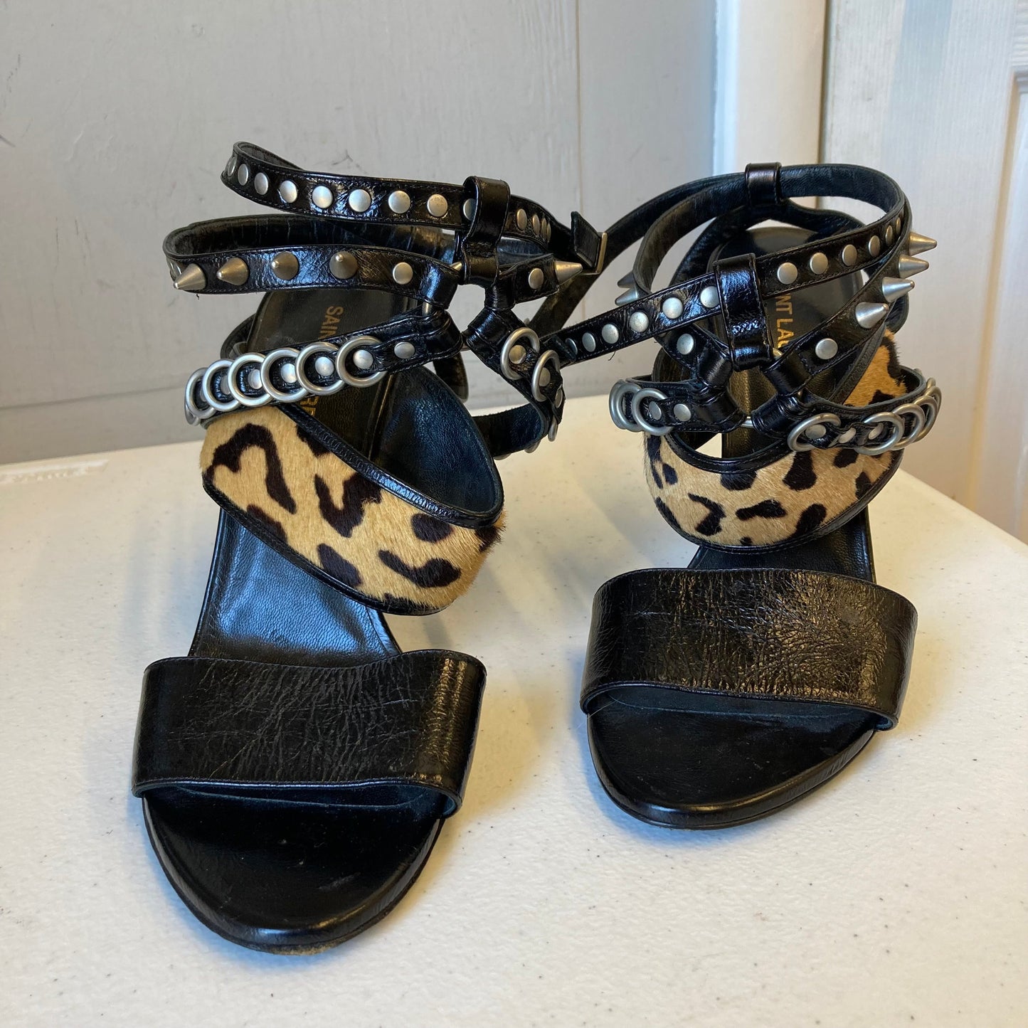 Sandals Luxury Designer By Yves Saint Laurent In Animal Print, Size:7.5