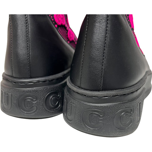 Boots Luxury Designer By Gucci In Black & Pink, Size: 9
