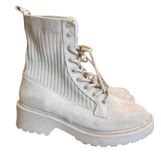 Boots Hiking By Steve Madden In Tan, Size:7