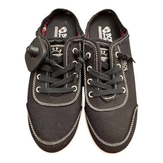 Shoes Sneakers By Bobs In Black & White, Size:7
