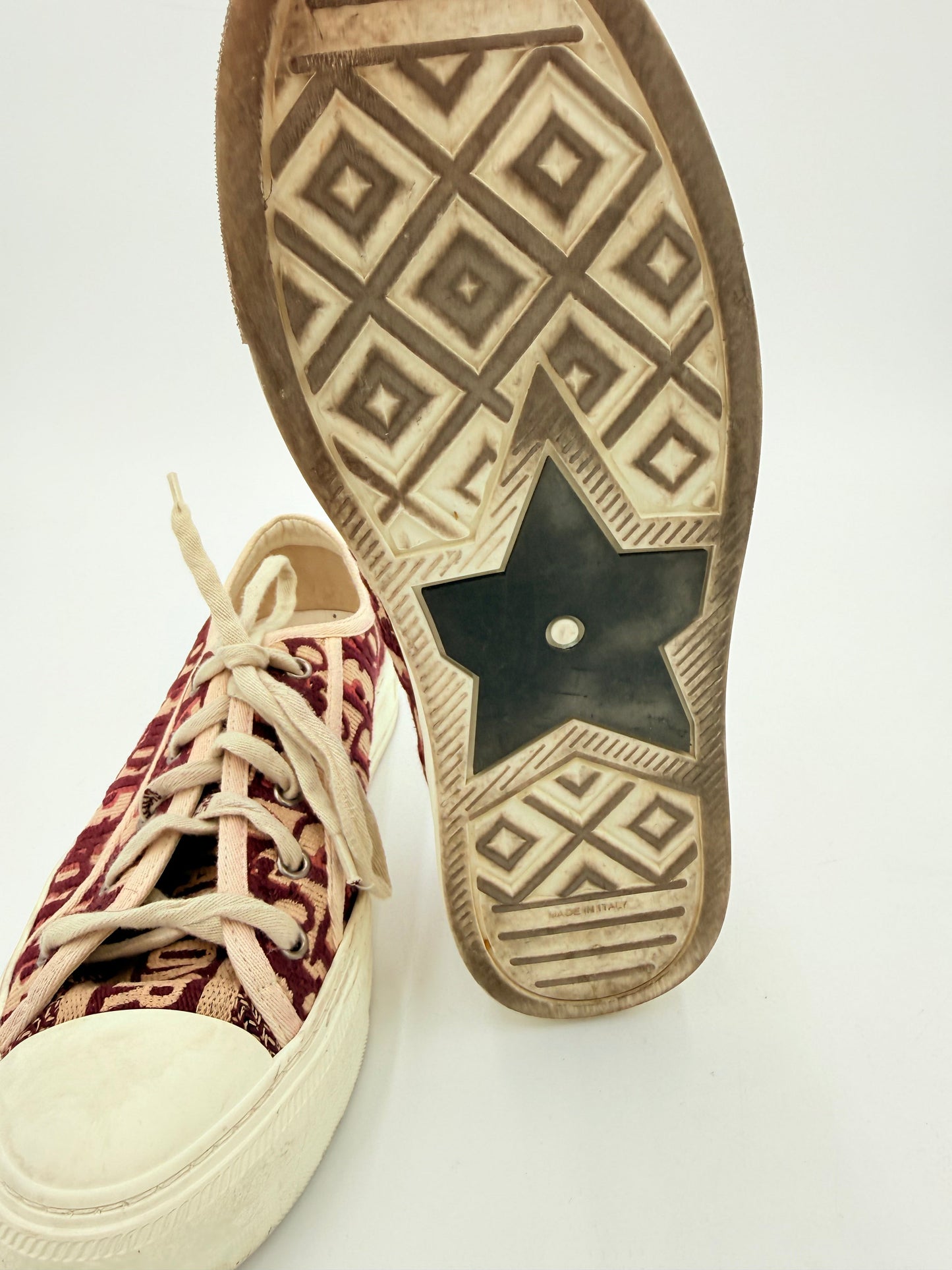 Shoes Luxury Designer By Dior In Maroon, Size:8