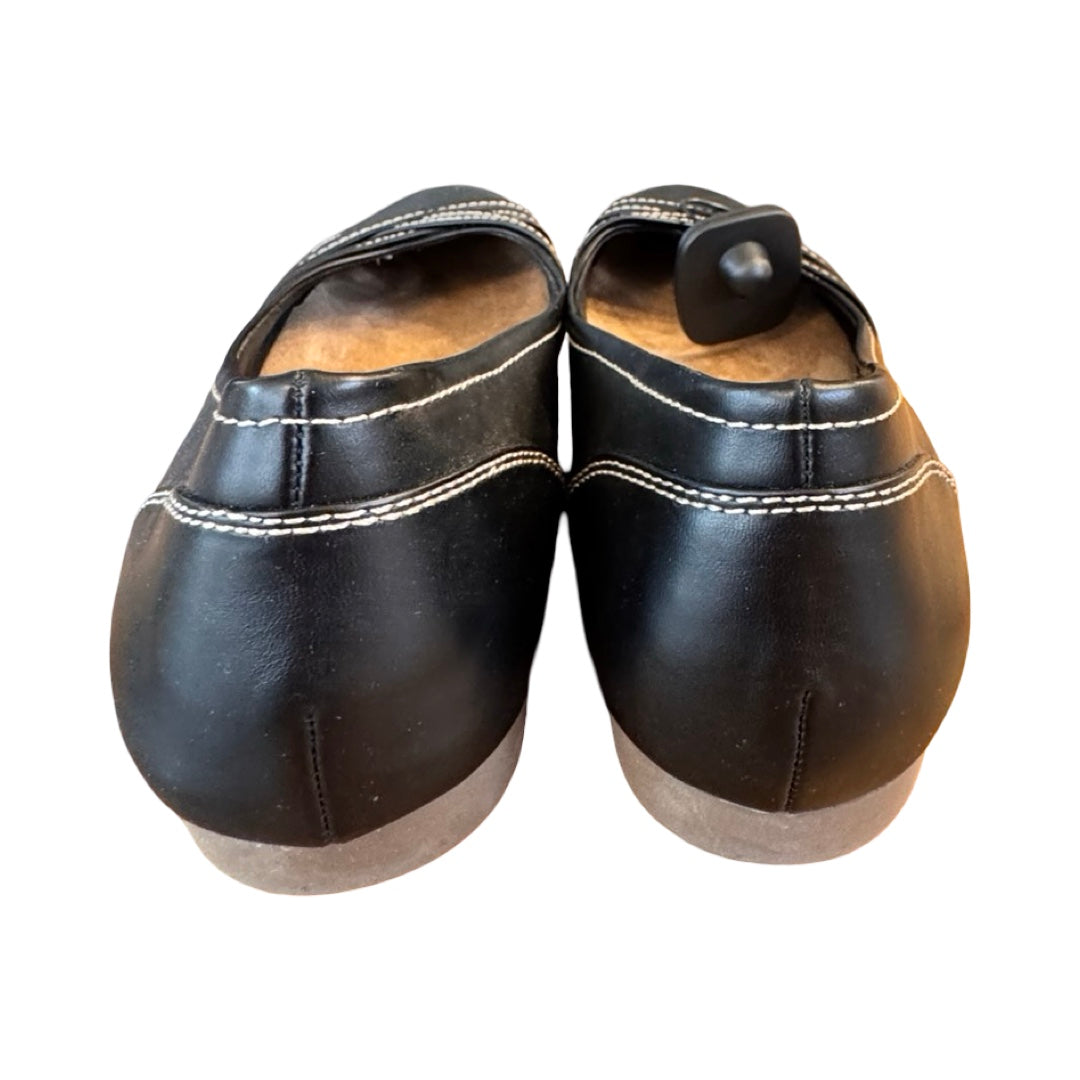 Shoes Flats By WEAR EVER  In Black, Size:10