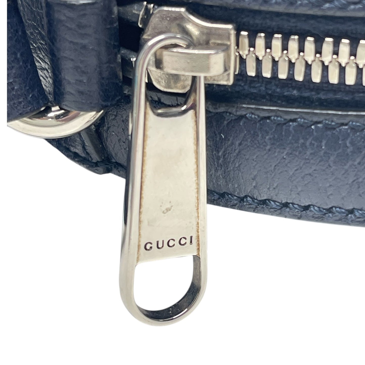 Crossbody Luxury Designer By Gucci, Size: Small