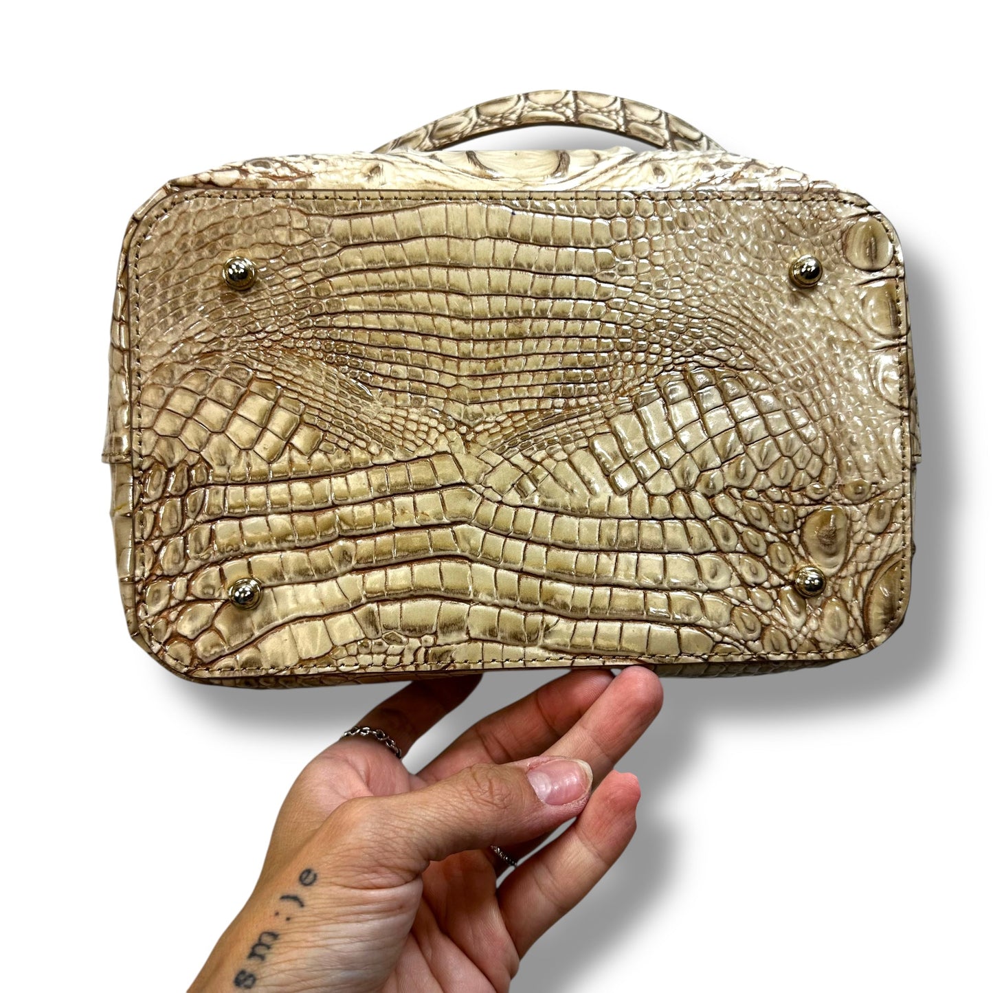 Amelia Croc Embossed Leather Bucket Bag Handbag Designer By Brahmin, Size: Medium