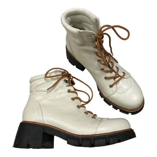 Boots Combat By Mia In Ivory, Size:10