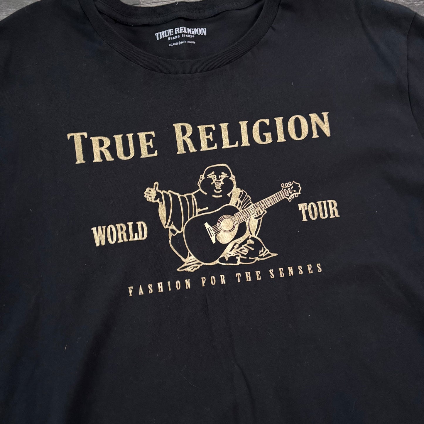 Top Short Sleeve By True Religion In Black & Gold, Size: 3x