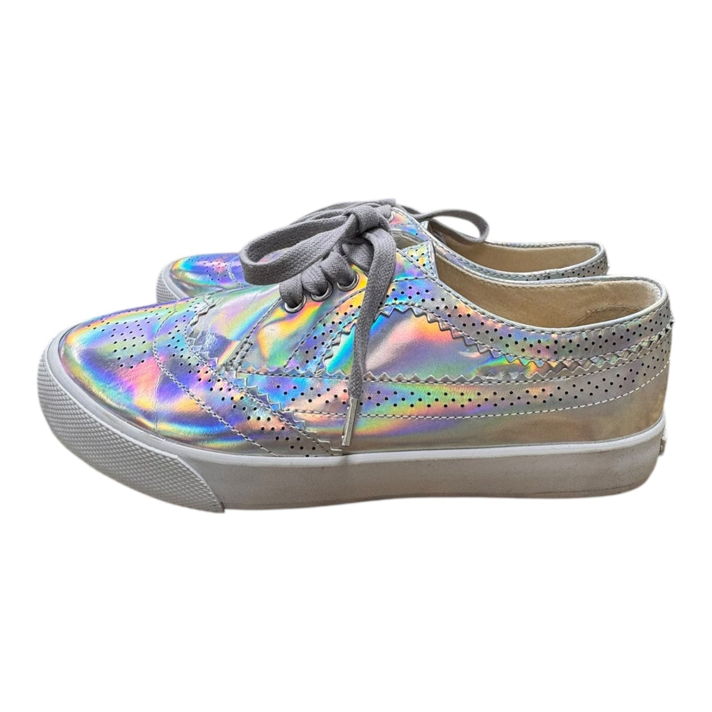 Shoes Sneakers By Banana Republic In Silver, Size:6