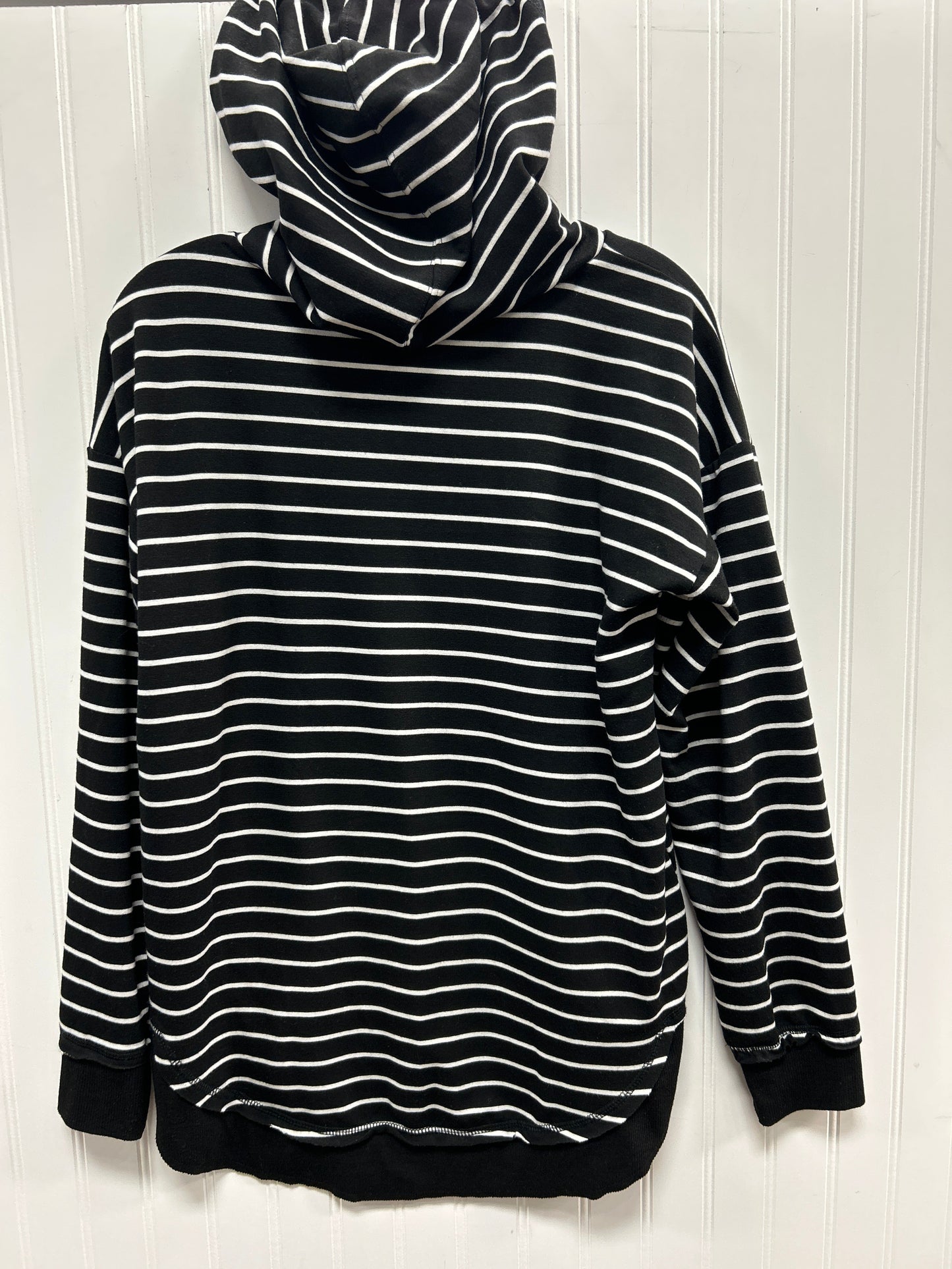 Sweatshirt Hoodie By Maurices In Black & Red, Size:M