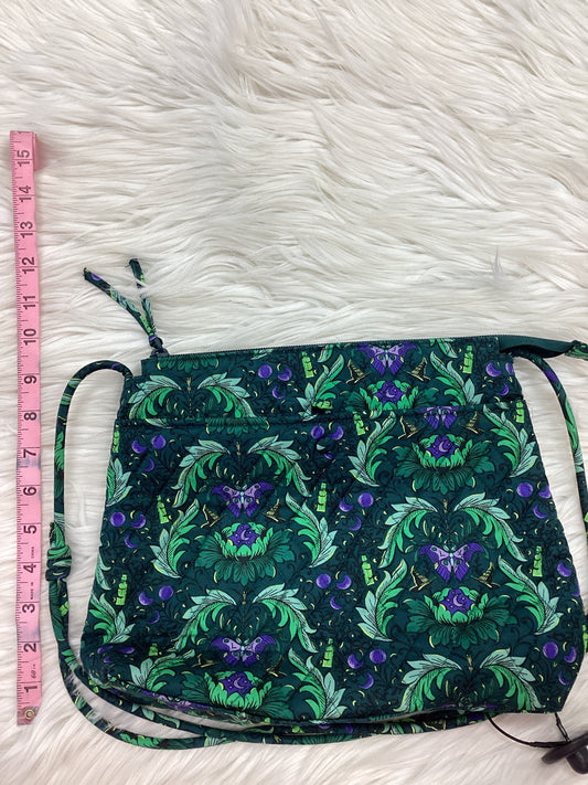 Handbag By Vera Bradley In Green, Size:Medium