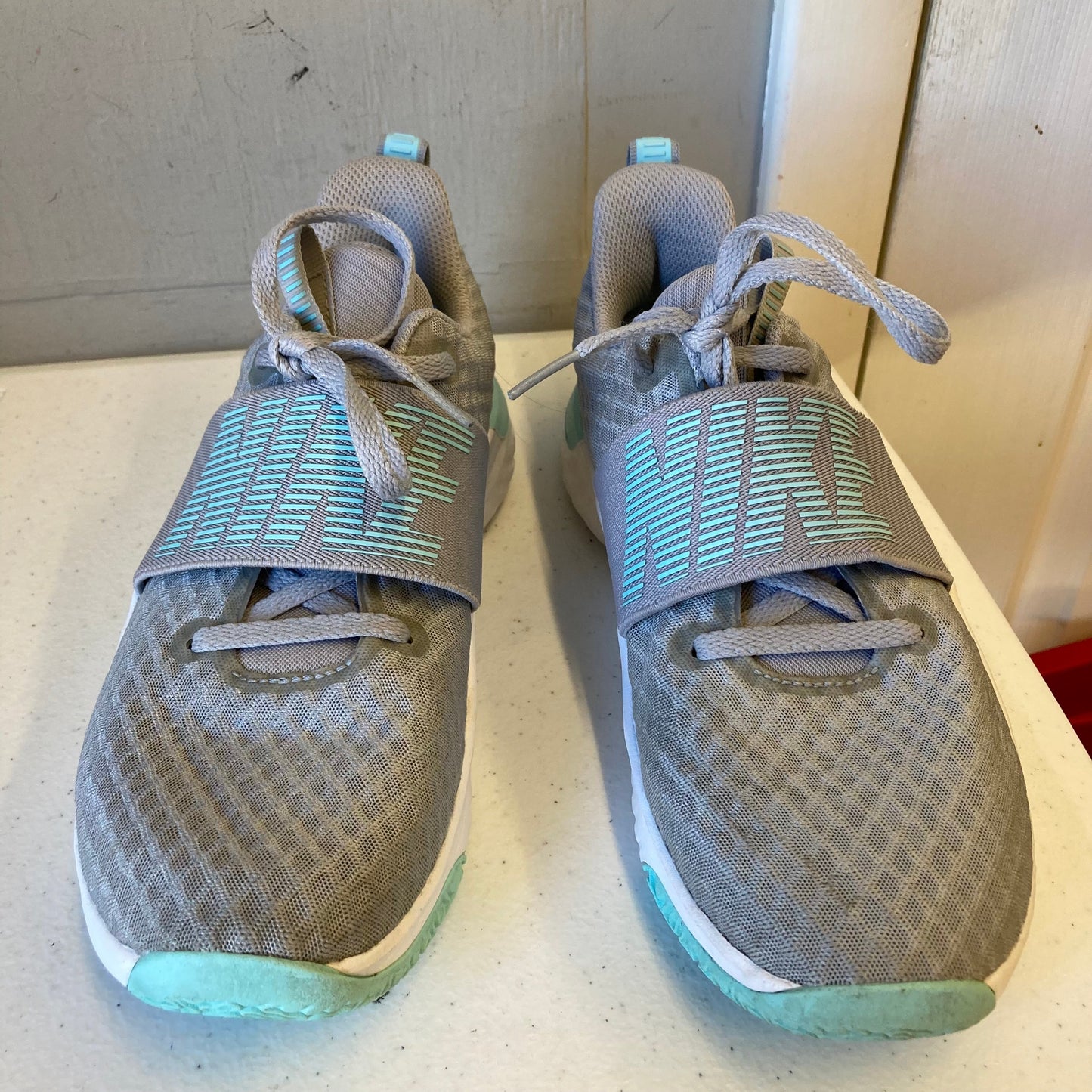 Shoes Sneakers By Nike In Grey, Size:7.5