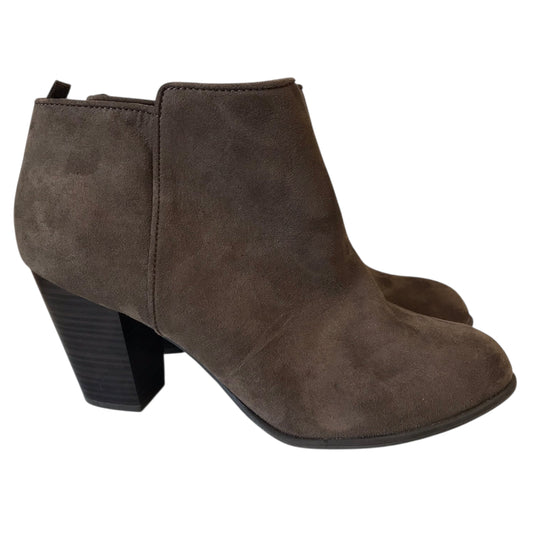 Boots Ankle Heels By Gap In Brown, Size:10