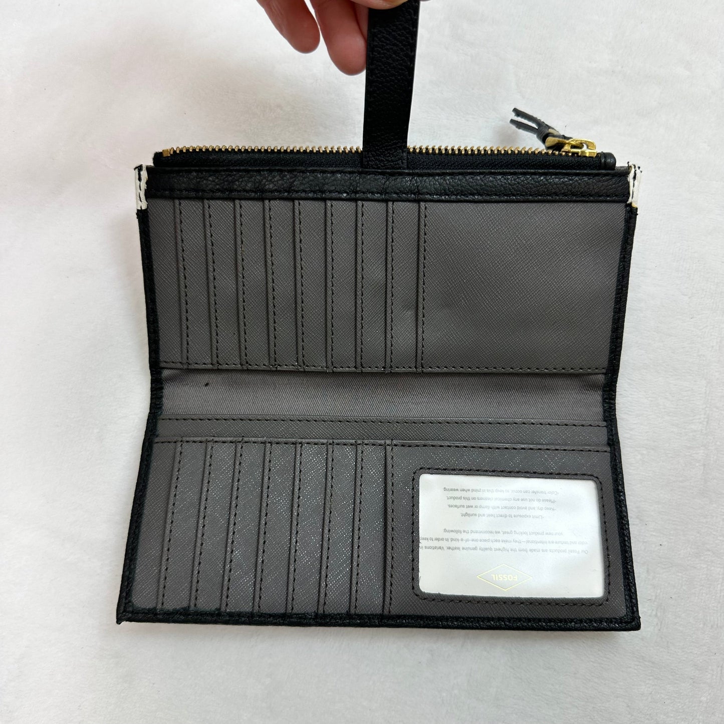 Wallet By Fossil, Size: Small